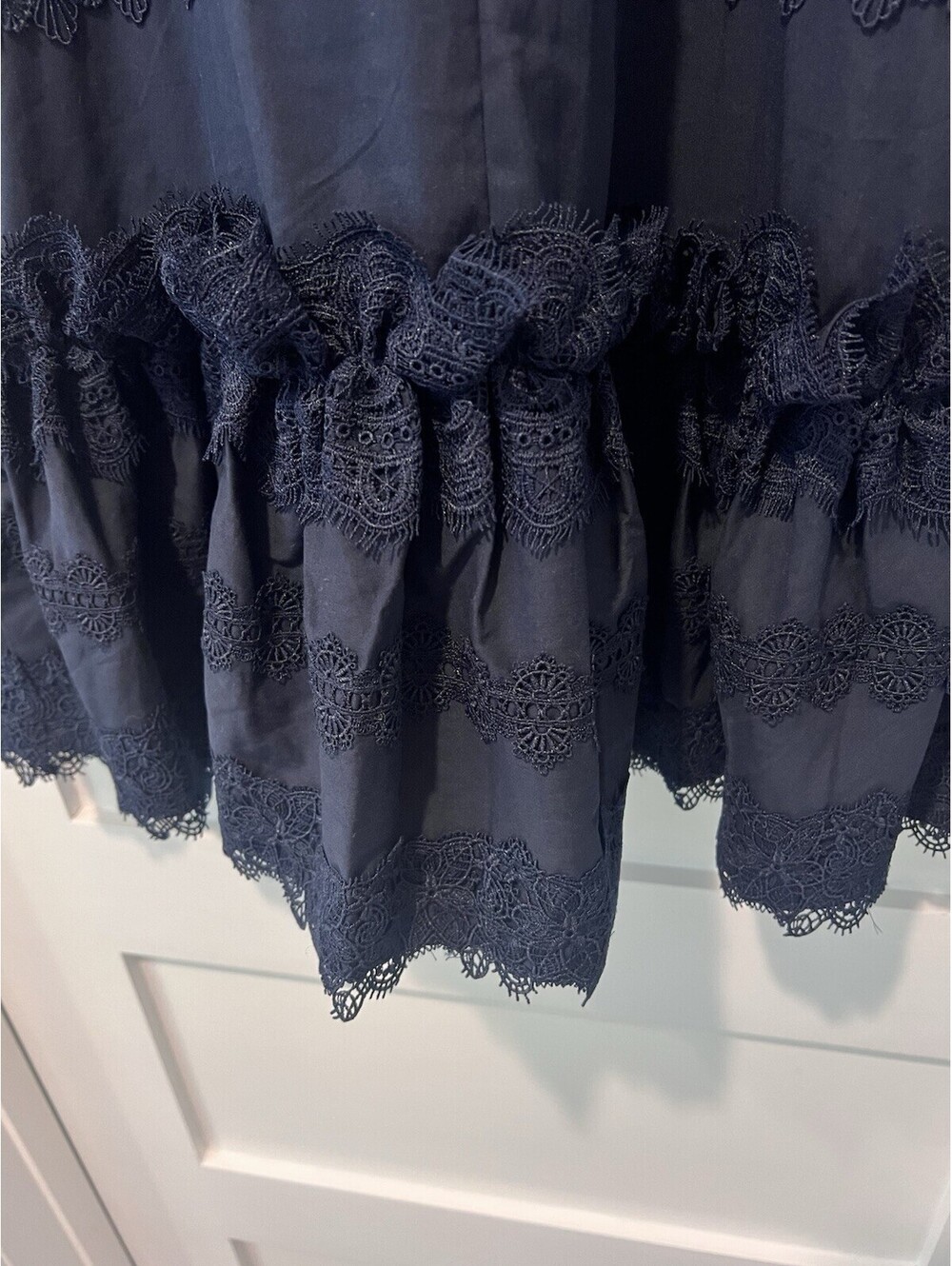 $445 Cinq à Sept Women's Blue Tiered Lace High Neck Button-Front Malena Dress 4 - Picture 5 of 16